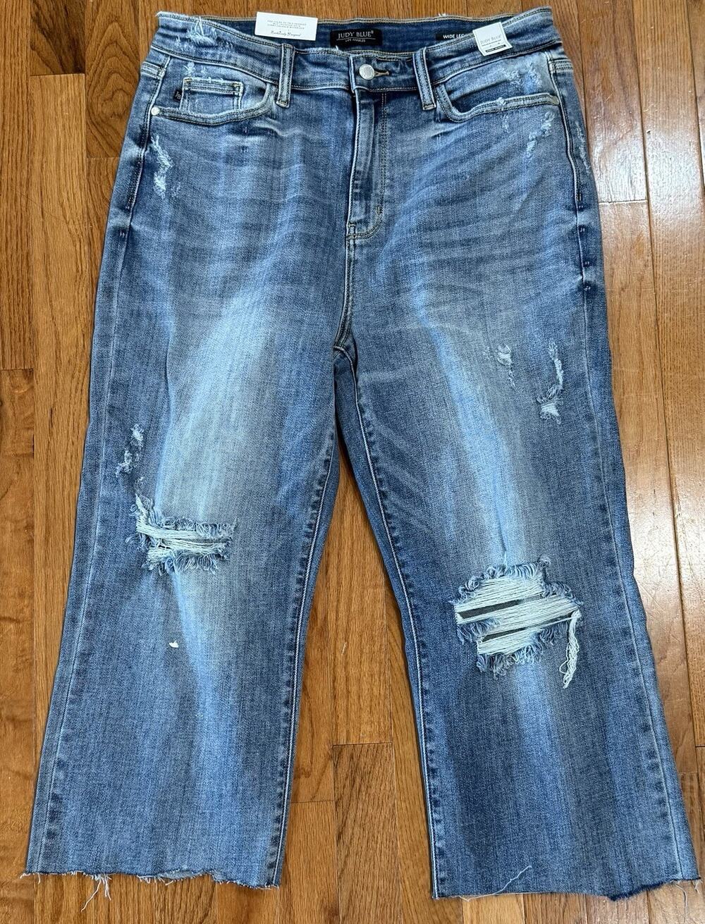 NWT Judy Blue Women Jeans Size 15 Destroy Wide Leg High Waist JB82256LT See Pics